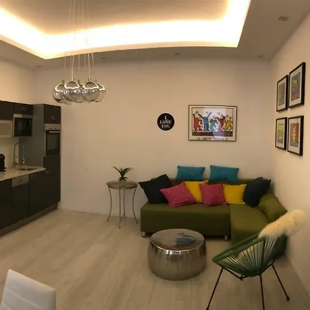 Modern City Apt, Next To Metro Vienna Exterior photo